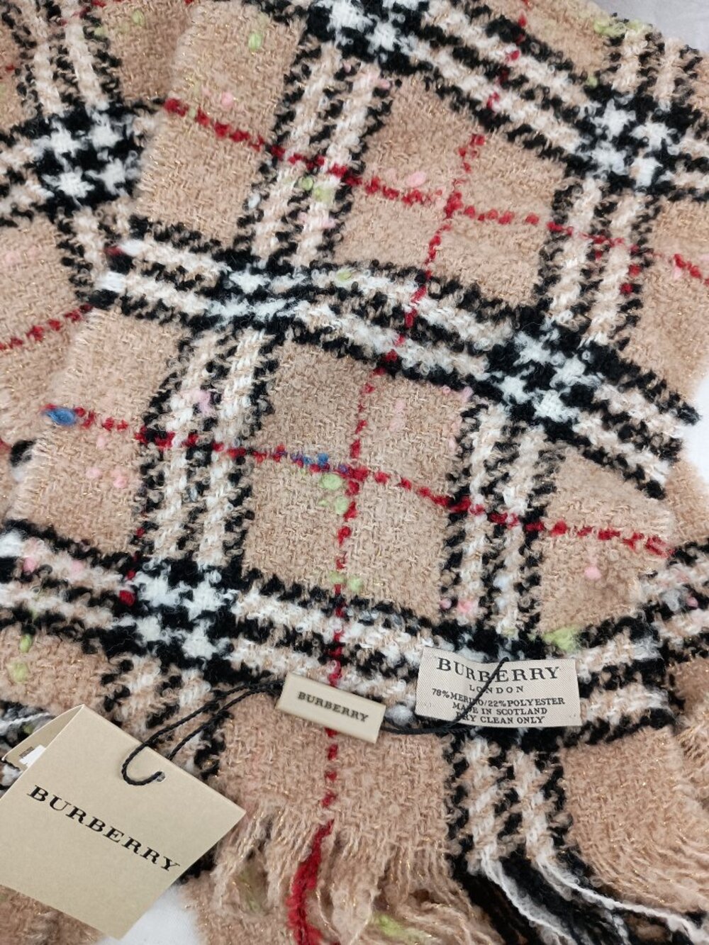 Burberry Scarf and Glove Set - Picture 4 of 7